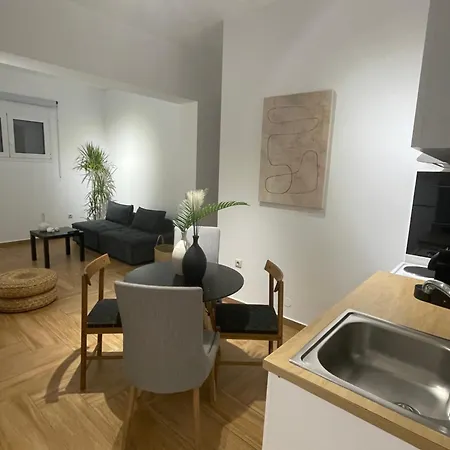Minimal & Cosy